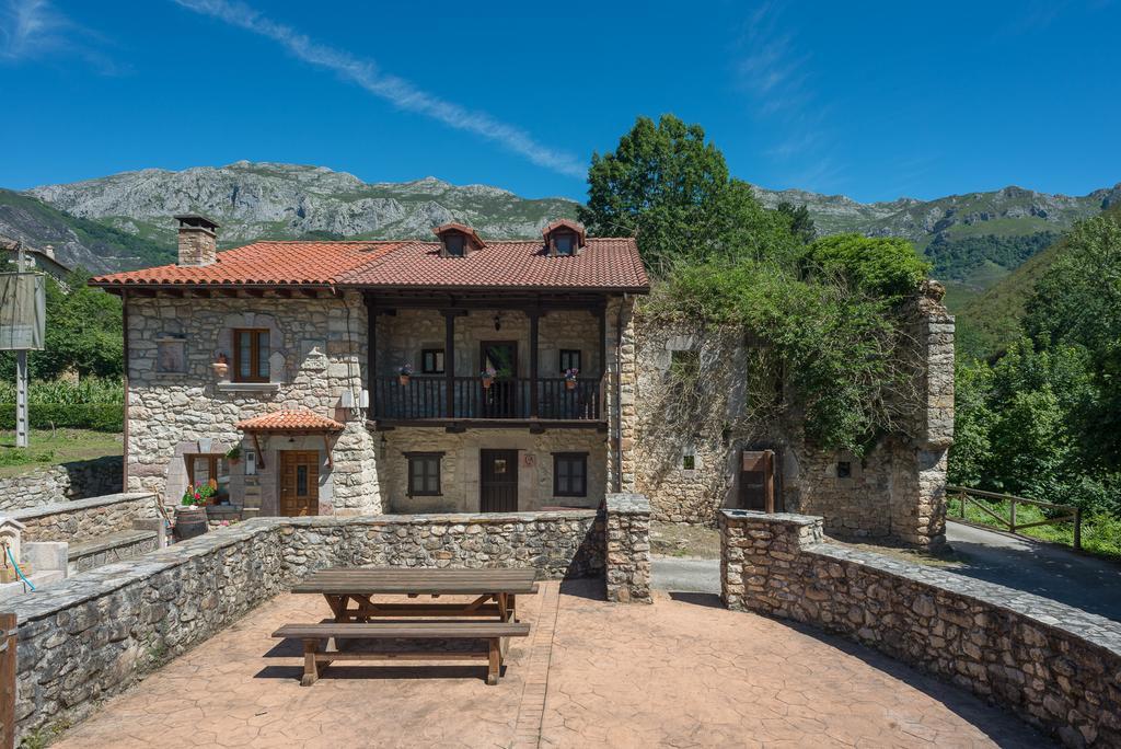 Pensjonat Casas Rurales La Tahona De Besnes Alles Zewnętrze zdjęcie